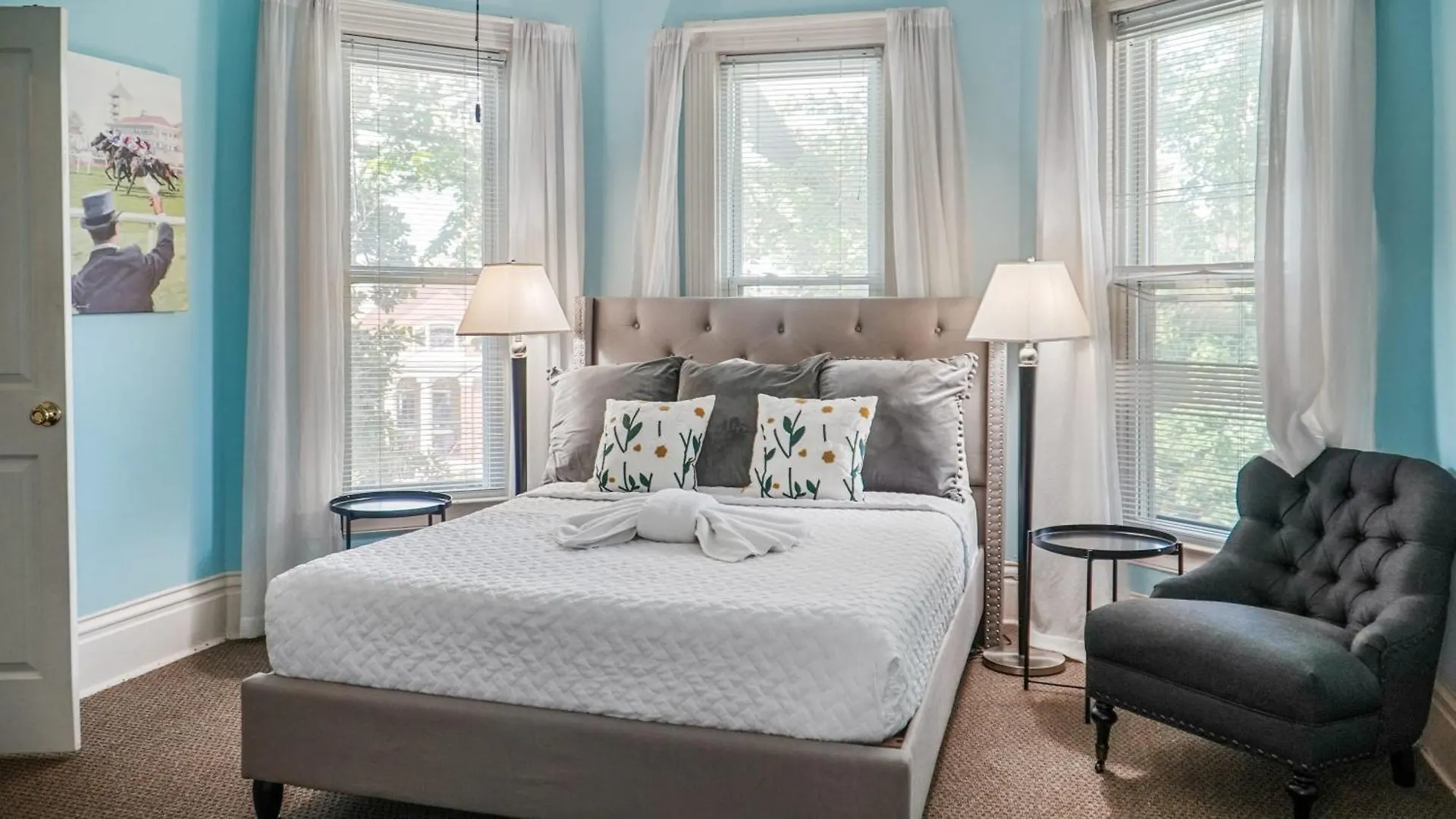 Charming Apartment In Bustling Clifton & Crescent Hill Louisville